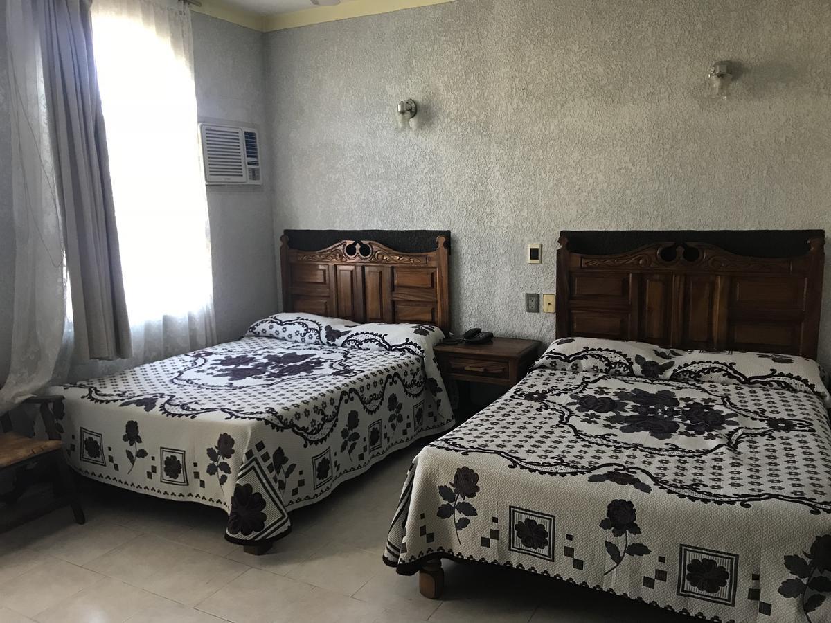 Hotel Tonala 外观 照片